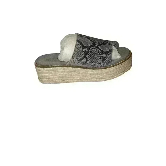 NIB New In Box diba true size us 7 sandals High Platform - Picture 6 of 9